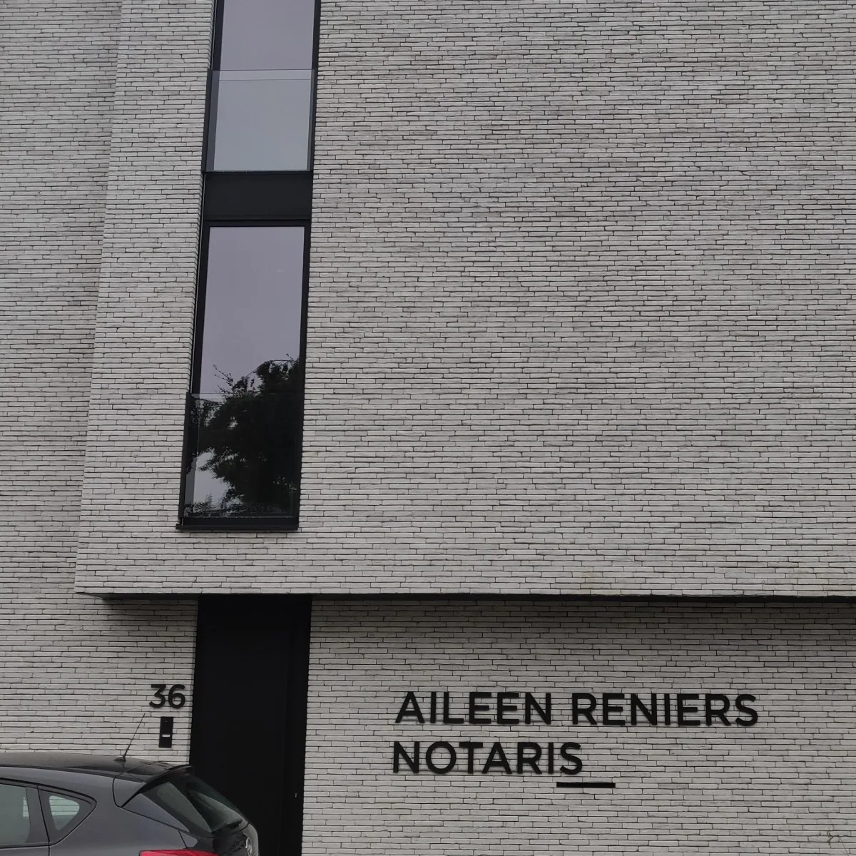 833 Verbouwing notariaat